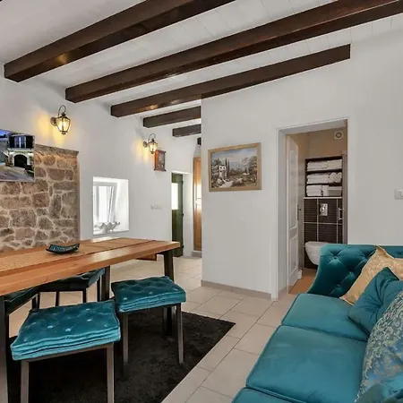 Luxury Topolina Villa